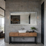 Silver Leaf Elegance – Handcrafted Modern Mirror - Reflessa - Luxury mirrors